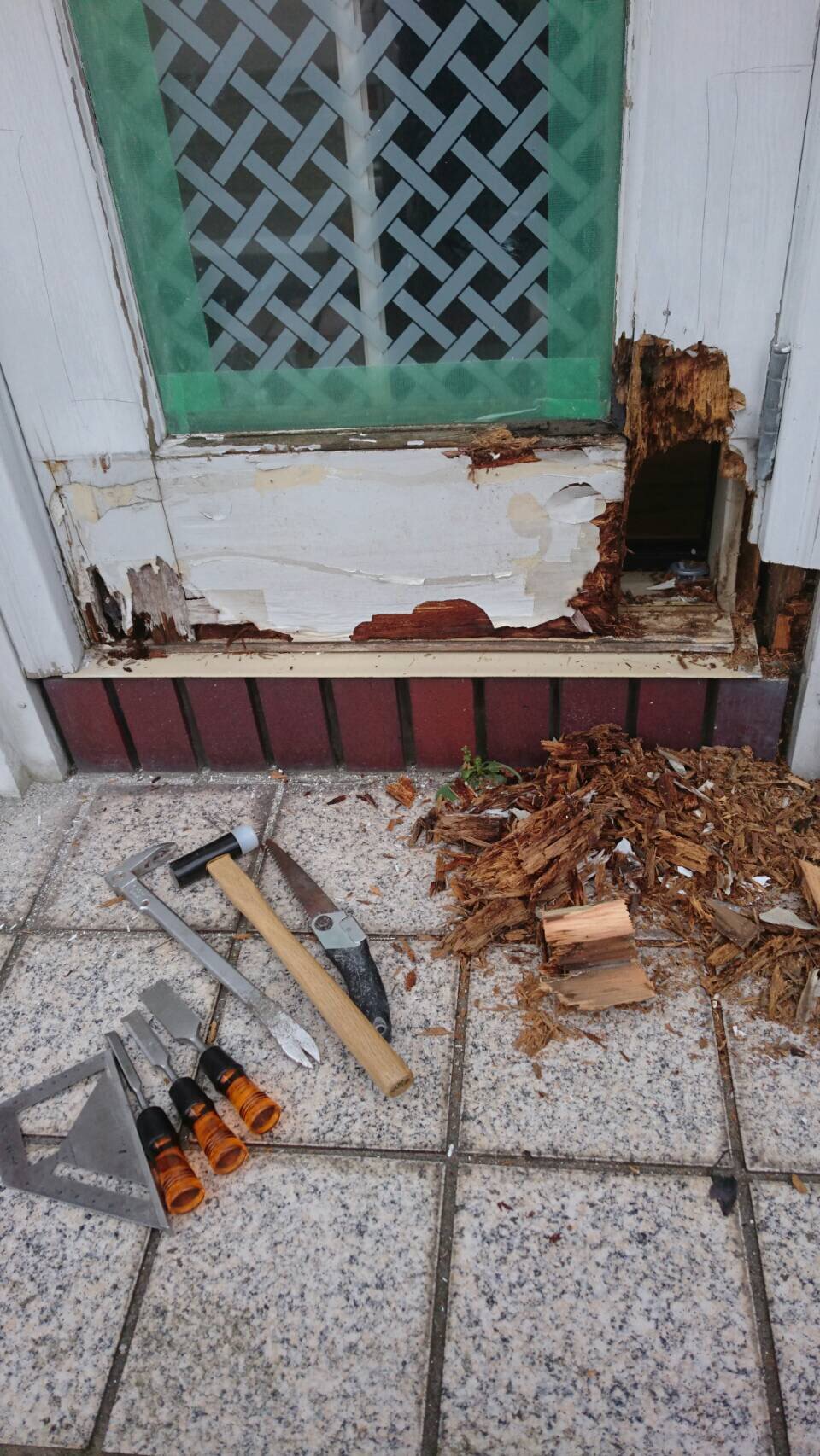 神奈川県横須賀市の木製ドア再生工事